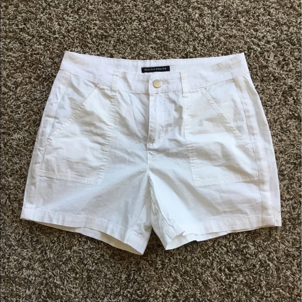 Boston Proper High-Rise Five-Inch Cargo Short
